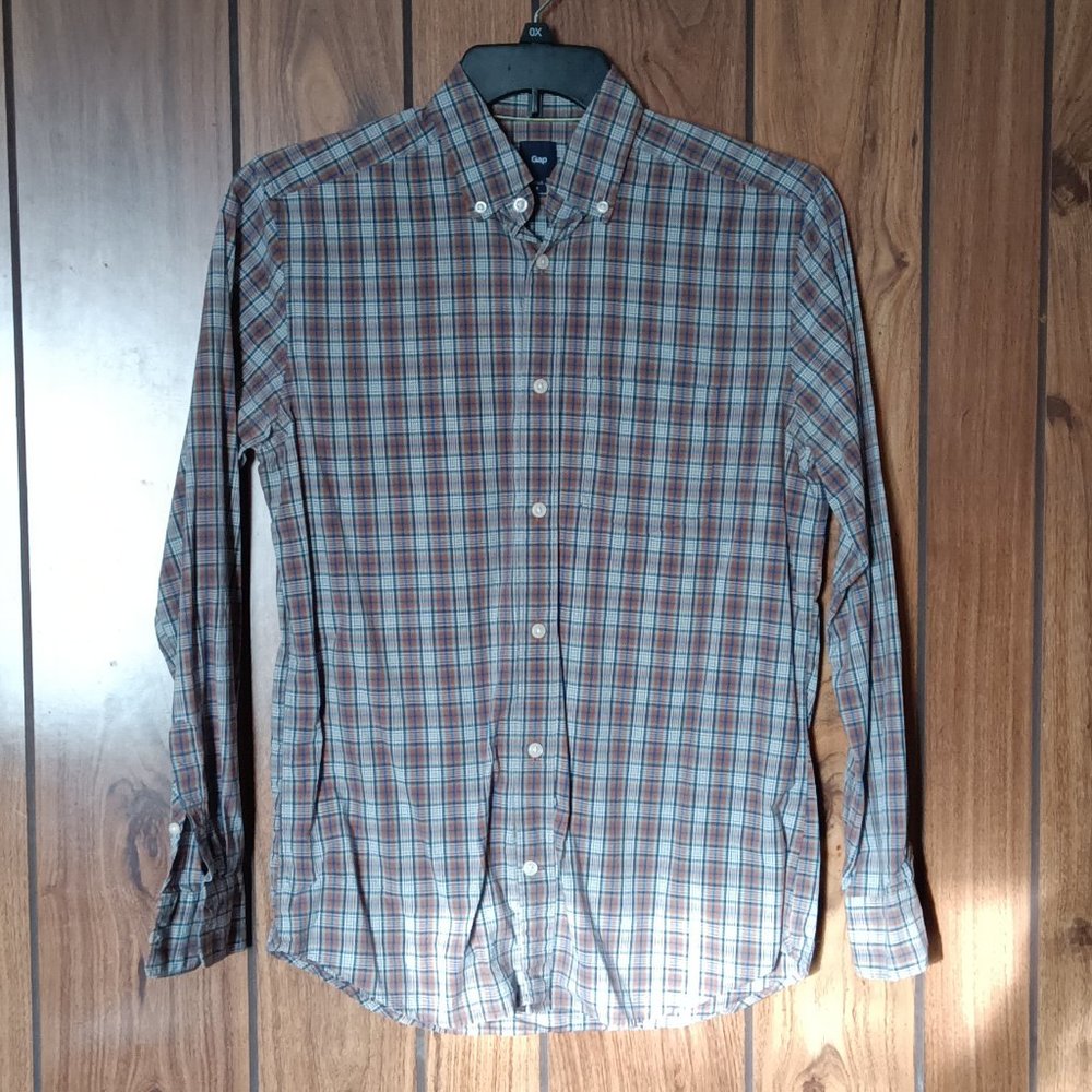 Gap Fitted Long Sleeve Button Down Size Small - Picture 2 of 5